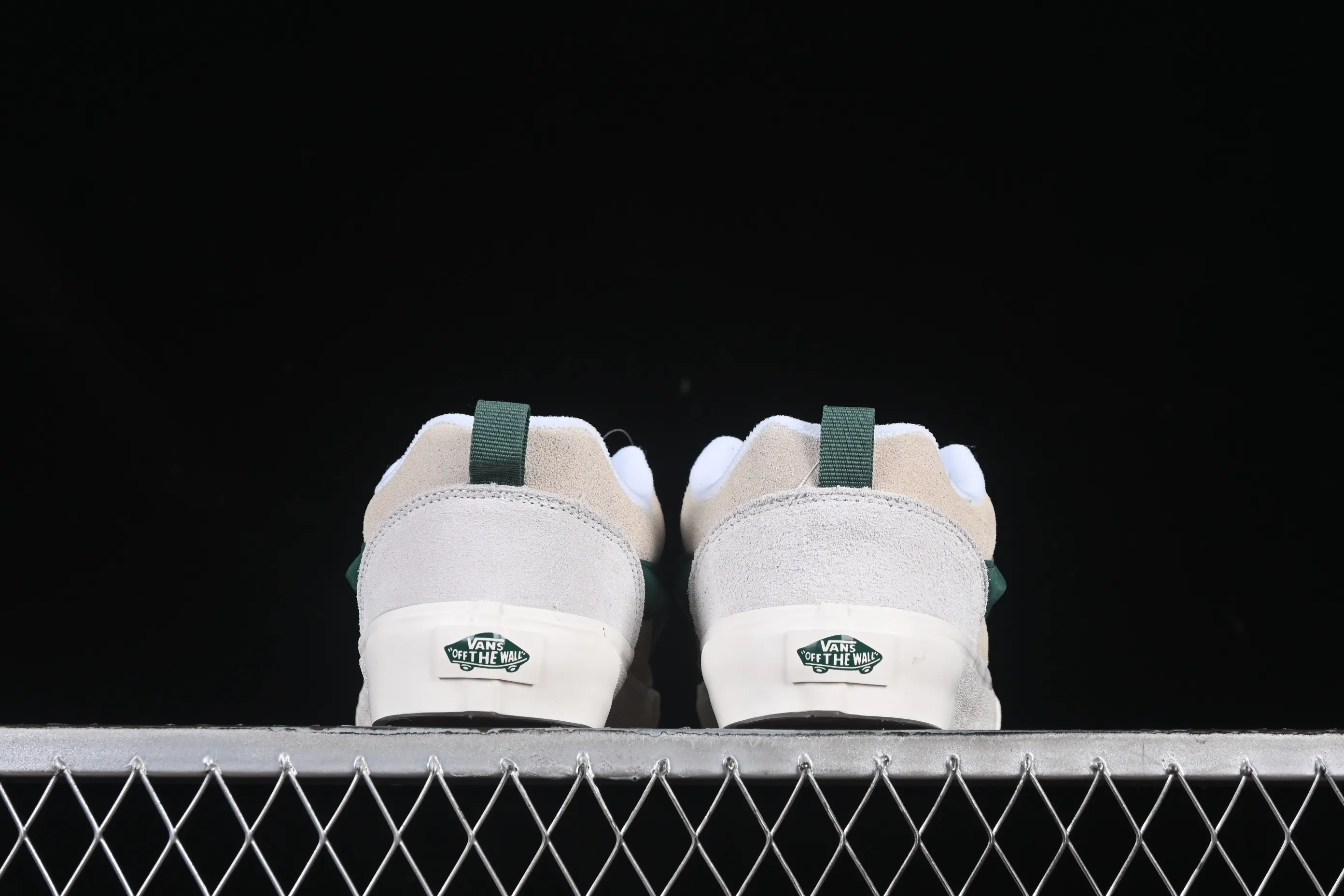 All categories Vans Vans series Vans Low Vans low-top Vans Knu Skool Vans low-top retro casual fat bread shoes VN009QCBDS